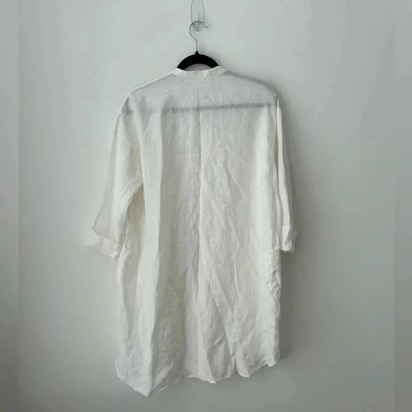 Ludia  k. 100% linen oversized white tunic - Picture 10 of 13